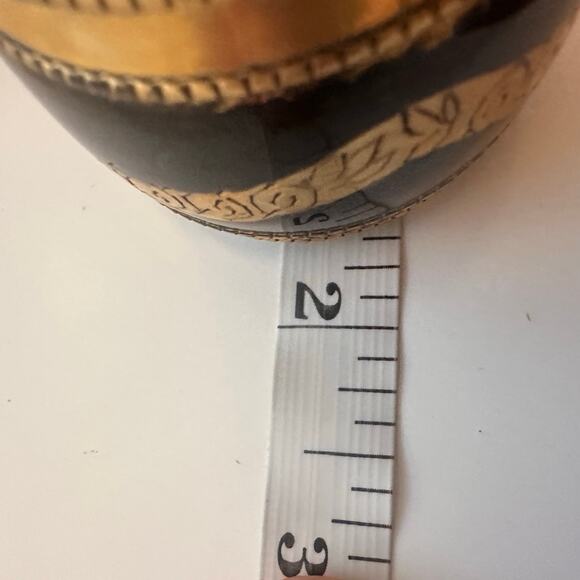 Moody Hollywood Regency Black Enamel Etched Brass Barrel Napkin Rings SET of 8 - Picture 9 of 13